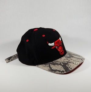 adidas Chicago Bulls Strapback Hat